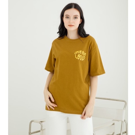 Áo thun oversize tay ngắn in chữ love out loud thời trang GAGO màu vàng mù tạt GA3565