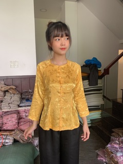 Áo bà ba lụa gấm kèm quần đen , thời trang nữ