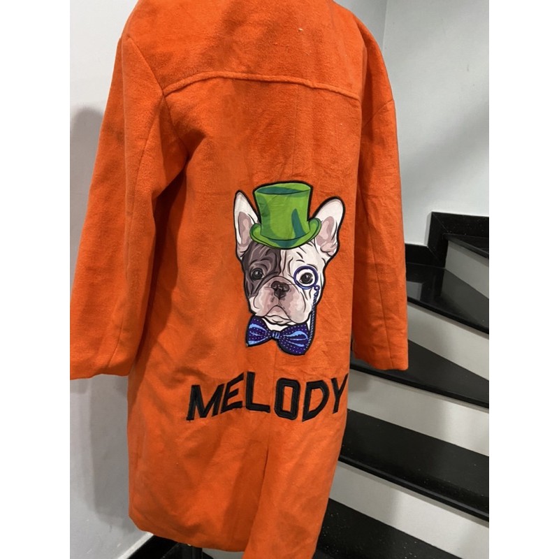 áo khoát dạ dài màu cam siêu phẩm