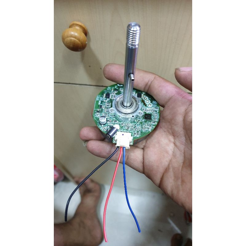Động cơ BLDC chế đầu quạt chạy cánh B4 ~ B5, chạy pin hoặc adapter