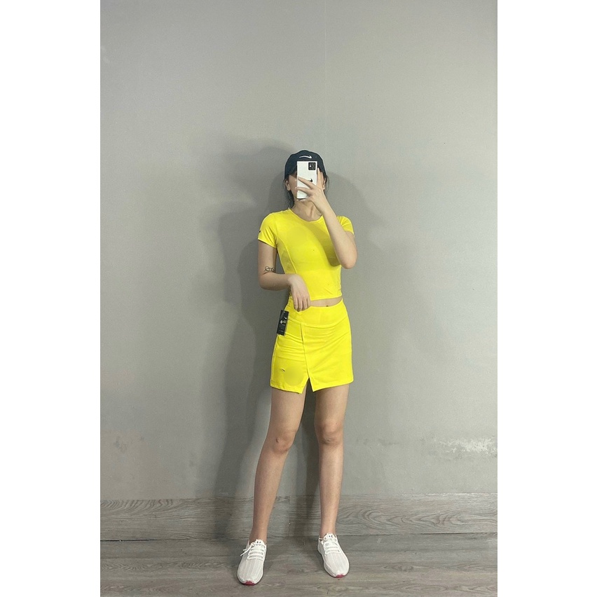 Chân Váy Tennis Thể Thao 2 Lớp Xẻ Tà Logo NK Thêu Chất Thun Lạnh Mịn Đẹp