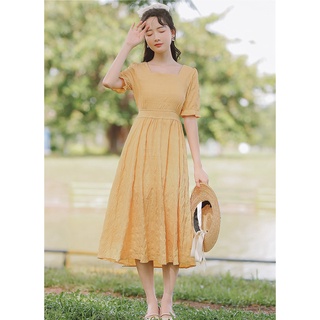 Váy dáng dài tay bồng
