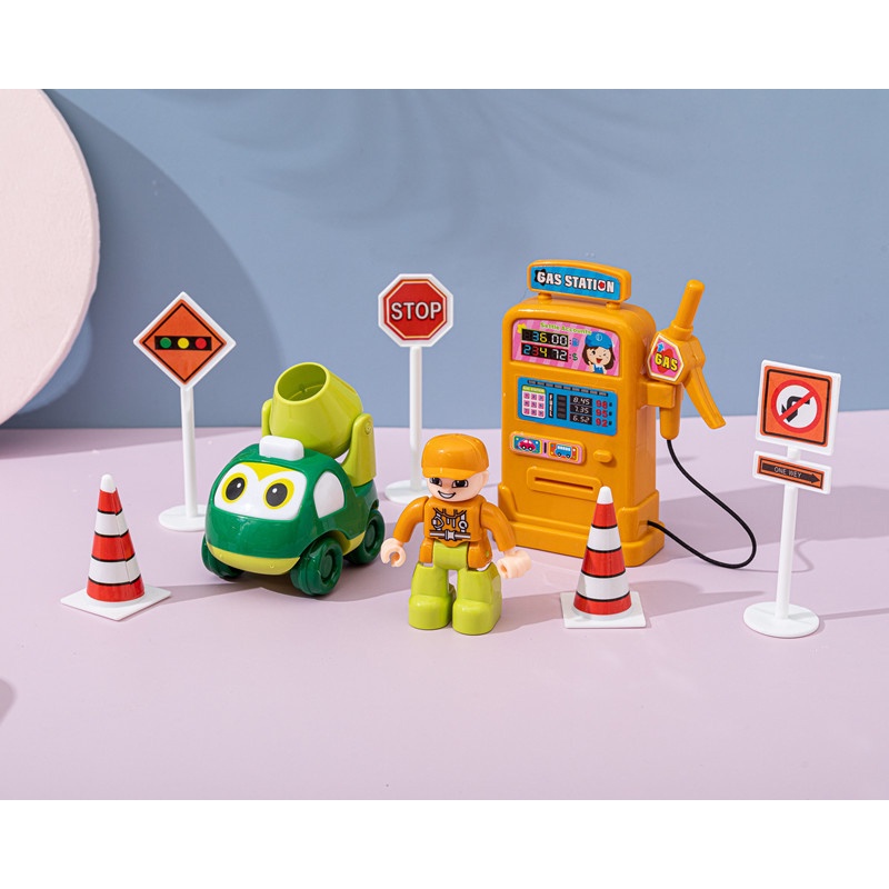 Hộp 4 xe ô tô kèm đồ chơi - Hôp quà tặng xe ô tô đồ chơi danh cho trẻ 2-4 tuổi