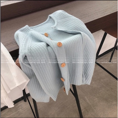 Áo khoác cardigan len xanh mint mỏng nhẹ vô cùng thích hợp mùa thu đông