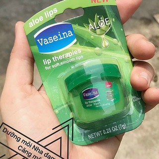 Son dưỡng môi vaseline dưỡng môi