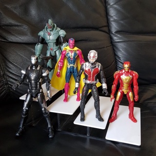Bộ 5 siêu anh hùng avengers