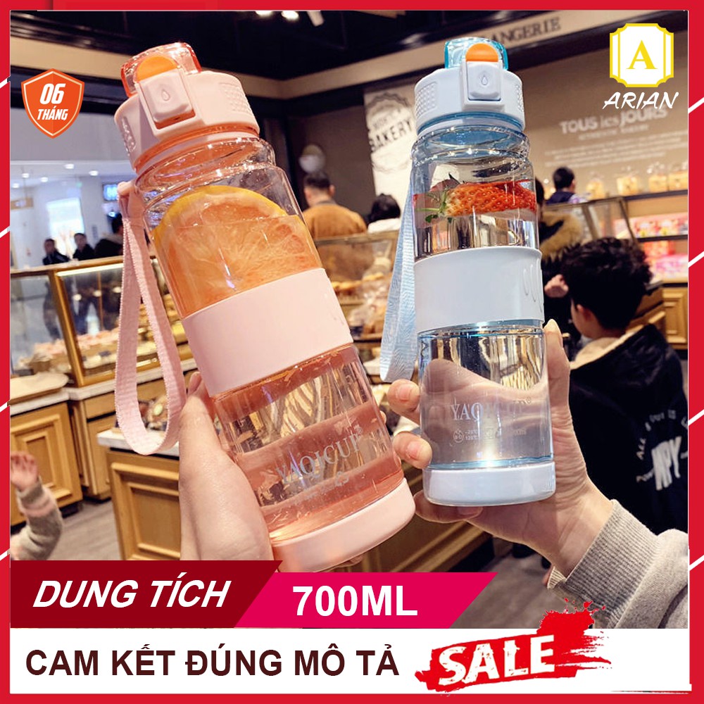 [RẺ QUÁ] Bình Nước Nhựa Cao Cấp Trong Suốt Nắp Bấm Tiện Lợi Có Quai Xách Dung Tích 700ML