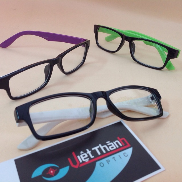 kính vuông nhỏ giả cận