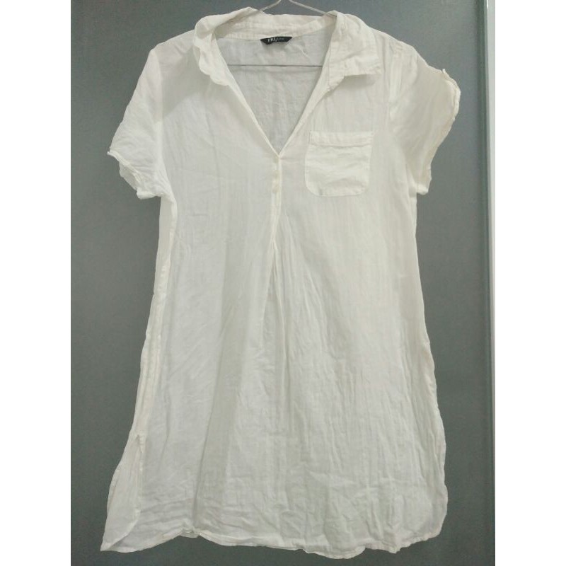 M05. Áo kiểu chất vải mỏng dáng dài size L. Hàng thùng