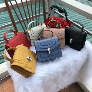 Túi đầu rắn trắng