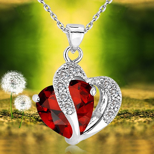 Dây chuyền 2 mặt hình trái tim đính đá và kim cương nhân tạo