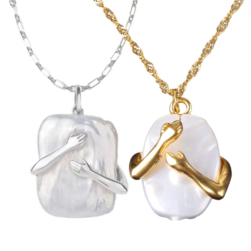 Mặt Dây Chuyền Hình Bàn Tay Độc Đáo Cho Cặp Đôi