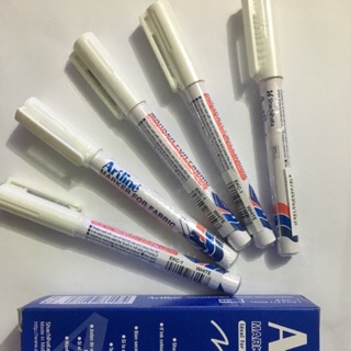 Bút vẽ lên áo Artline Marker for Fabric màu trắng