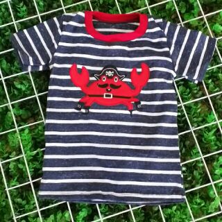 Áo sọc họa tiết thêu cua đỏ hải tặc