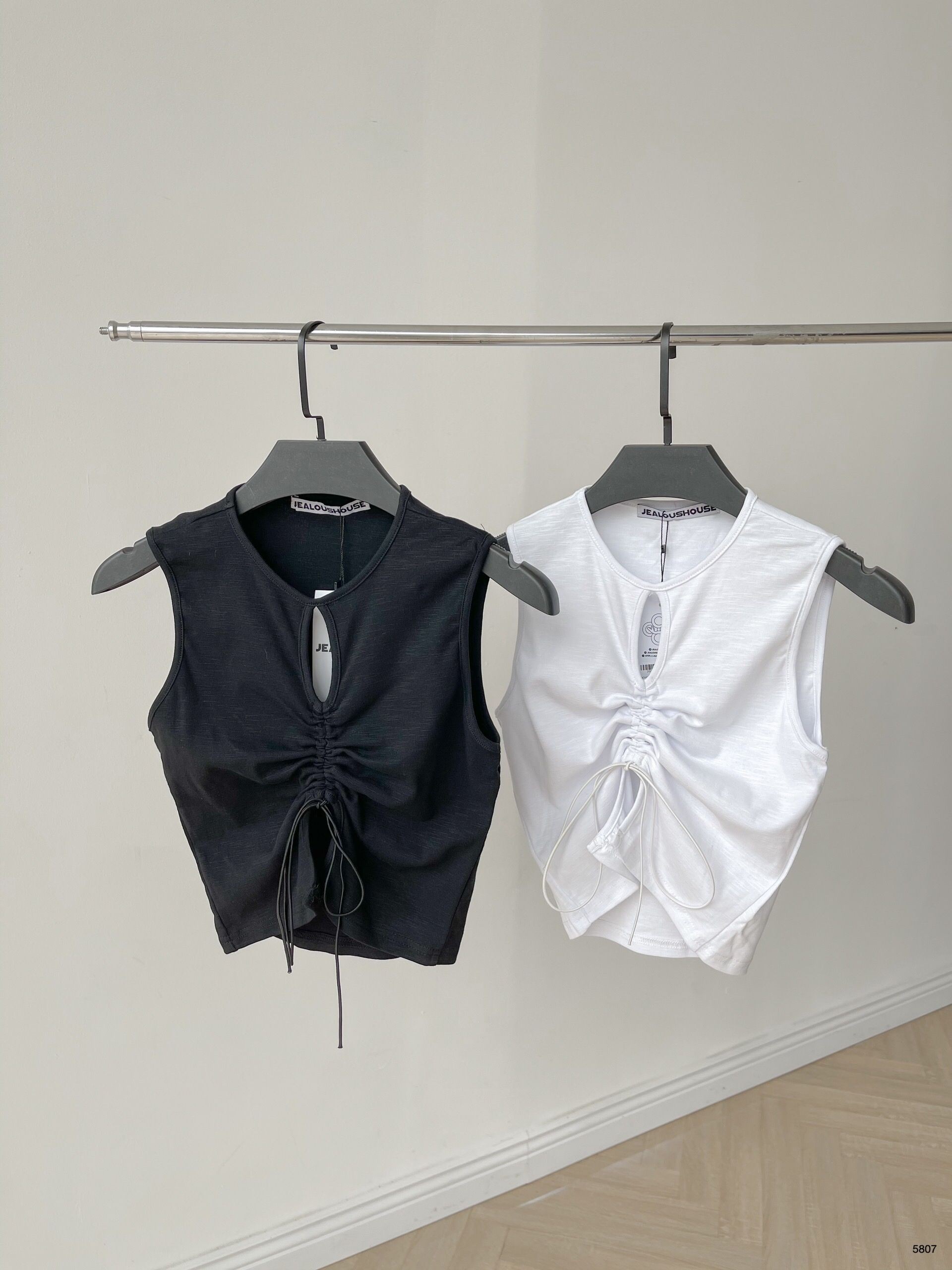 Áo tanktop, áo niche cropped có dây rút ở ngực Jealous product 5807