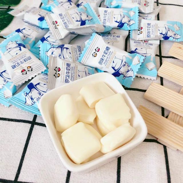 Kẹo sữa chua Ông già hộp 288g
