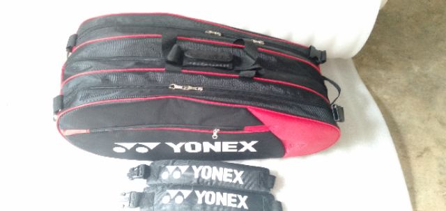 Bao vợt cầu lông  3 ngăn chính