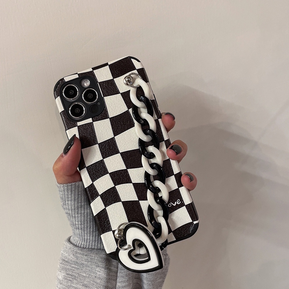 Ốp điện thoại da cừu họa tiết caro trắng đen và dây đeo xích cho iphone 13 12 11 pro max xs x xr pro 7 8 plus