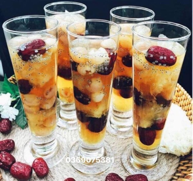 Chè dưỡng nhan 12 người ăn