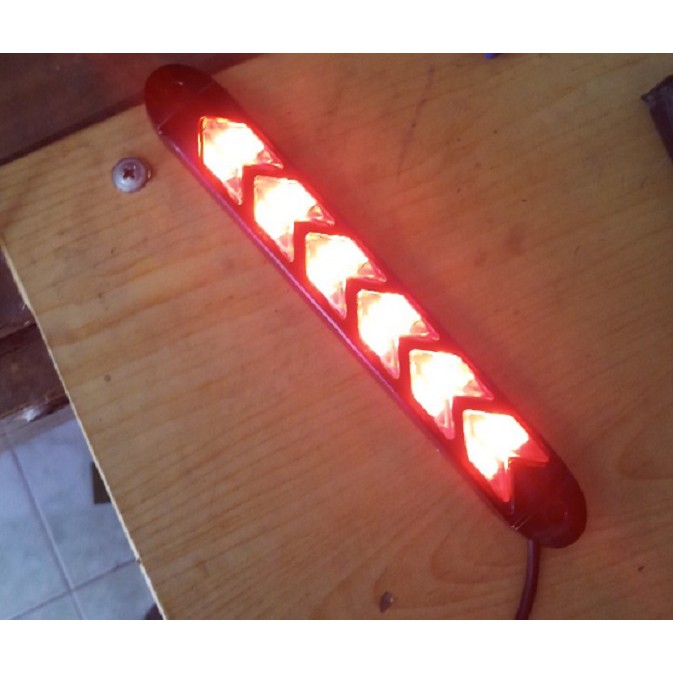 Bộ 2 Led daylight 6led sport có xinhan chạy đuổi nhau dùng cho oto.