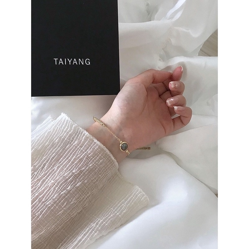 Vòng Đeo Tay Kiểu Dáng Đơn Giản Thời Trang Cho Nữ