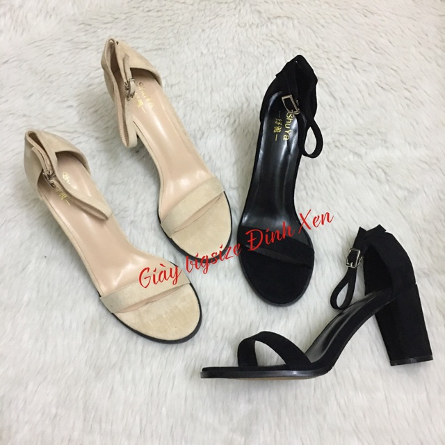 Sandal size 41,42 da lộn