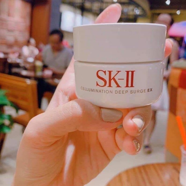 Kem trắng da SKII cellumination Deep Surge EX