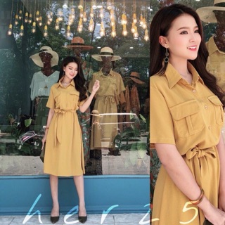 Váy Her sơ mi túi hộp