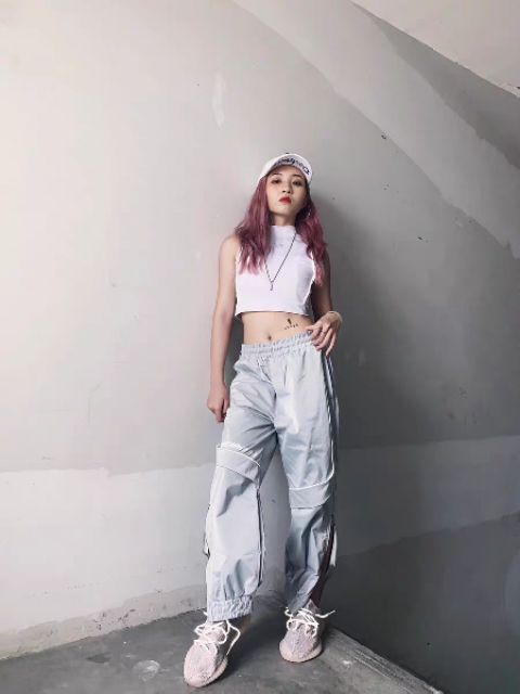(Sẵn) 😎 Áo ba lỗ croptop có line phản quang phong cách Âu Mỹ | BigBuy360 - bigbuy360.vn