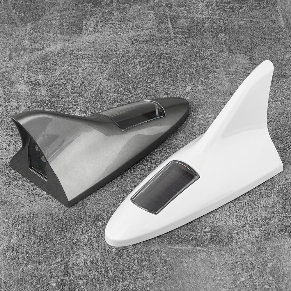 Ăng Ten Xe Hơi Sử Dụng Năng Lượng Mặt Trời