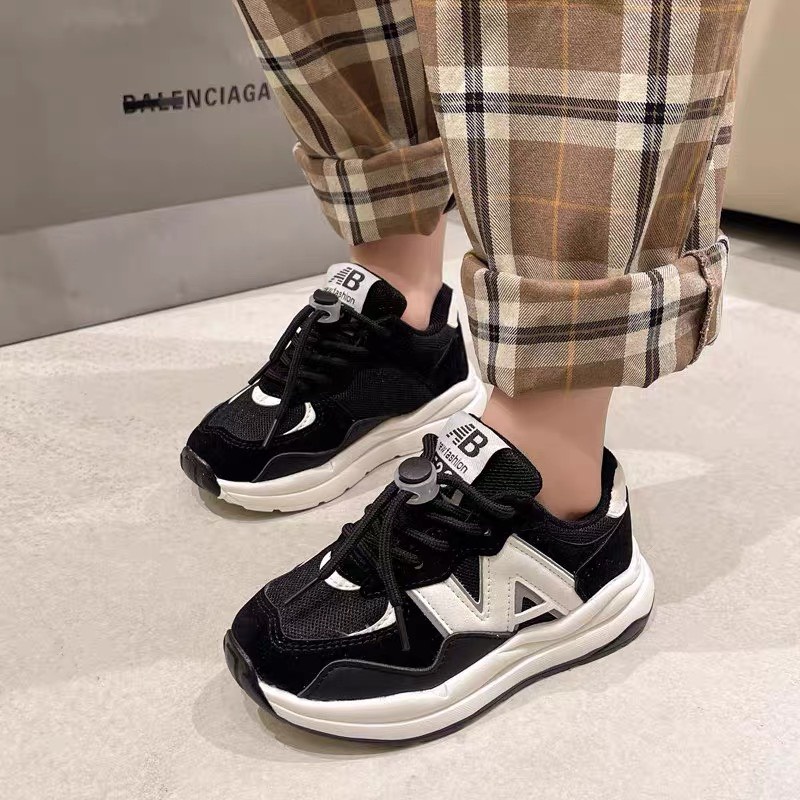 Giày thể thao đế mềm đáng yêu cho bé trai và bé gái TT4662