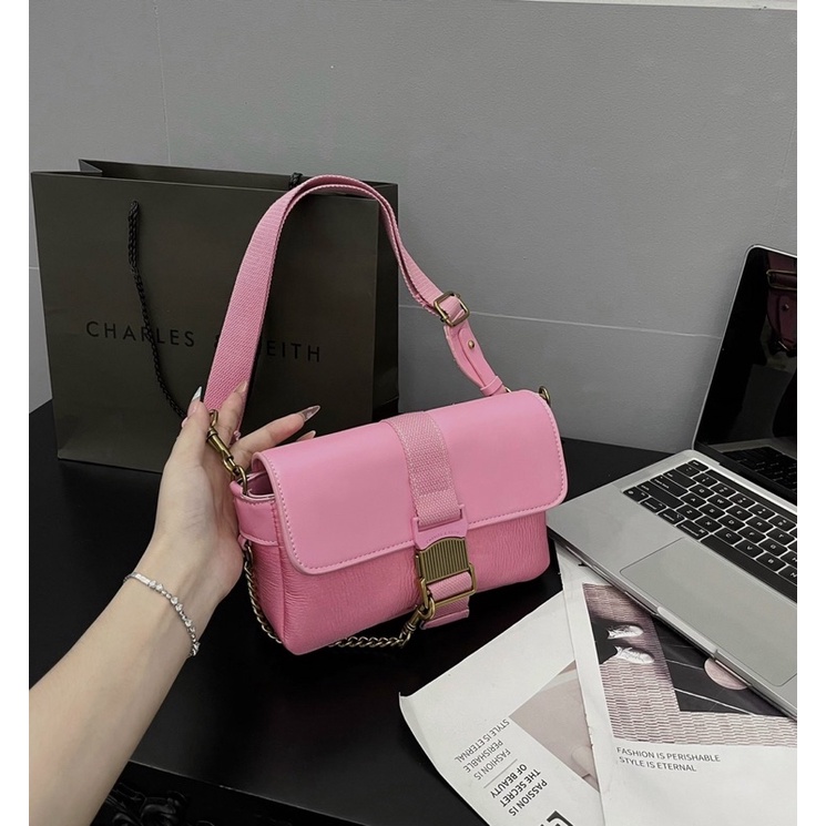 Túi xách nữ khoá bấm size 22cm hot 2022