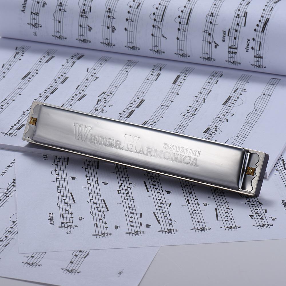 Kèn Harmonica Suzuki W-24 24 lỗ phím C có hộp cho người mới