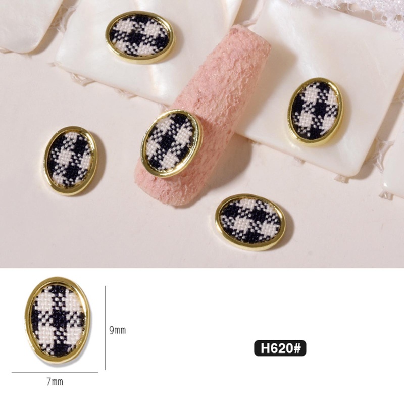 Phụ Kiện Trang Trí Móng Tay Nghệ Thuật Hình Trái Tim 3D Bằng Hợp Kim Dành Cho Nữ