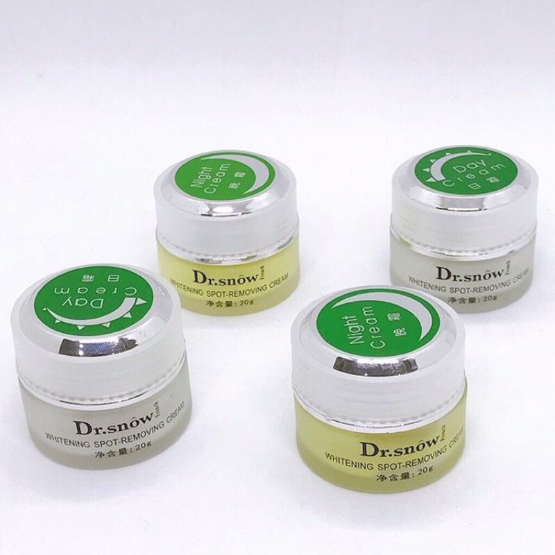 Kem Vỗ Nám Dr Snow 1 bộ