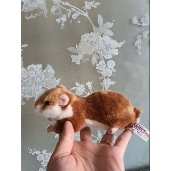 Chuột giống thật tem hansa