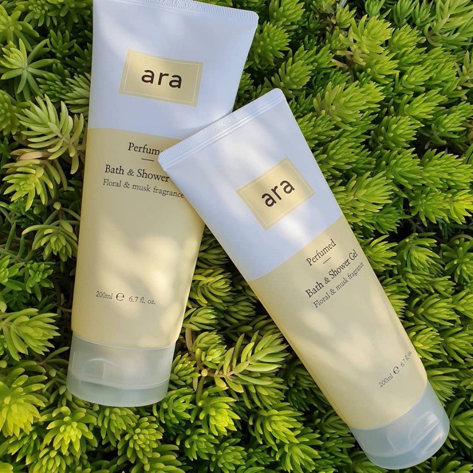 Ara - Perfumed Bath & Shower Gel  Ara Gel tắm dưỡng thể hương nước hoa cao cấp  ( Lưu lại mùi hương suốt ngày dài )