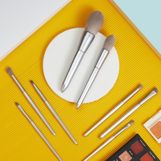 Set 8 Cọ Trang Điểm Đầu Cọ Lông Mềm