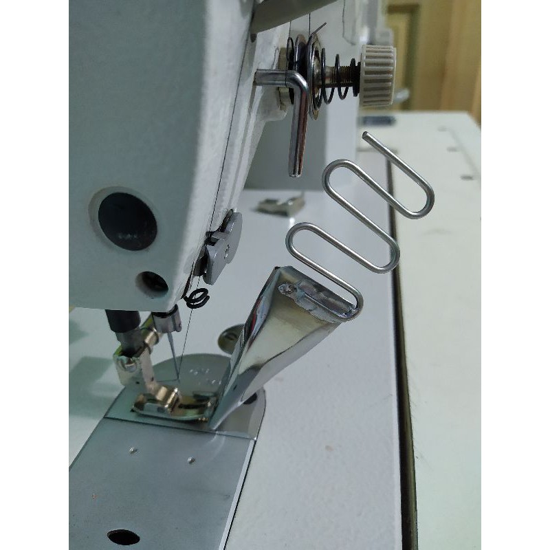 Cữ tra cổ áo polo máy 1kim