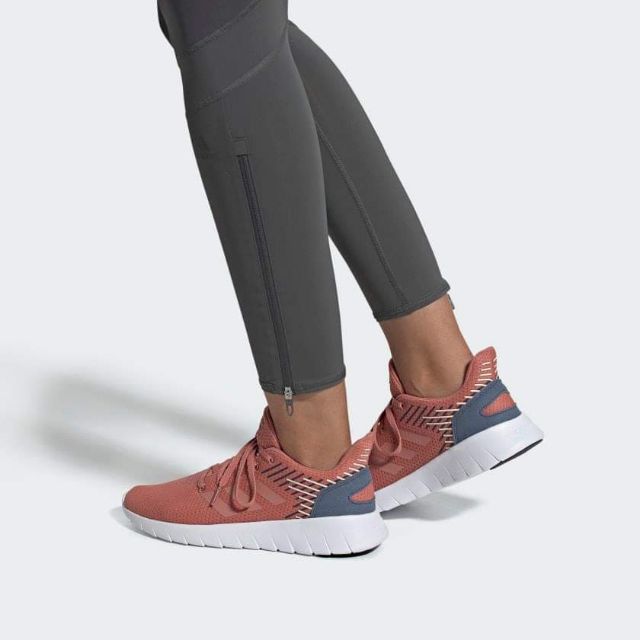 Giày adidas hàng nhật