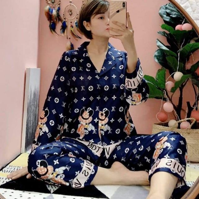 Xã đồ bộ pijama hot girl 9x-100k 
 Giá lẻ 120k .
 Chuyên sỉ giá rẻ .
 Không qua trung giang.Sỉ Ib giá rẻ 
📲 : 034821178