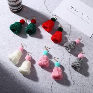 🧶Khuyên tai hình mũ len