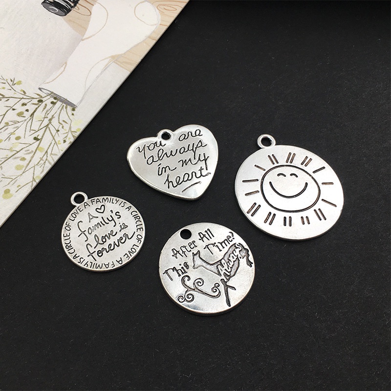 Set 20 mặt vòng cổ hợp kim mạ vàng / bạc khắc chữ tiếng anh cổ điển sang trọng