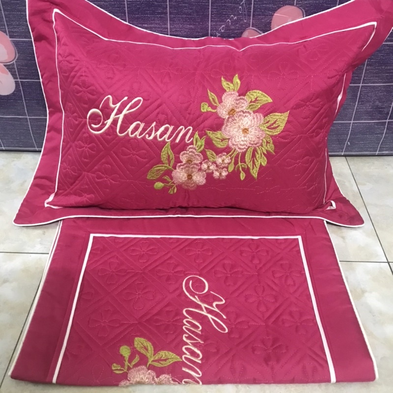 Vỏ gối Cotton satin trần bông thêu hoa, có khóa kéo - size 45x65cm