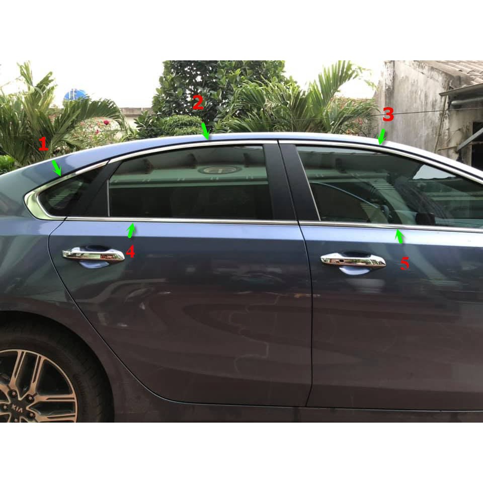 Nẹp viền inox chân và cong kính xe ô tô, xe hơi Kia Cerato 2019-2020