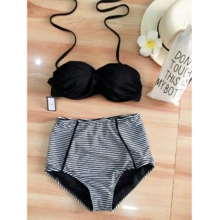 Bikini cup bản to