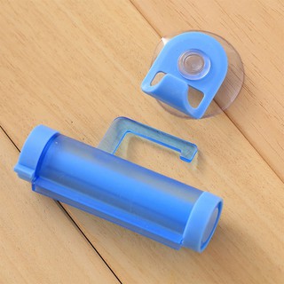 Dụng Cụ Kẹp Kem Đánh Răng Sucker