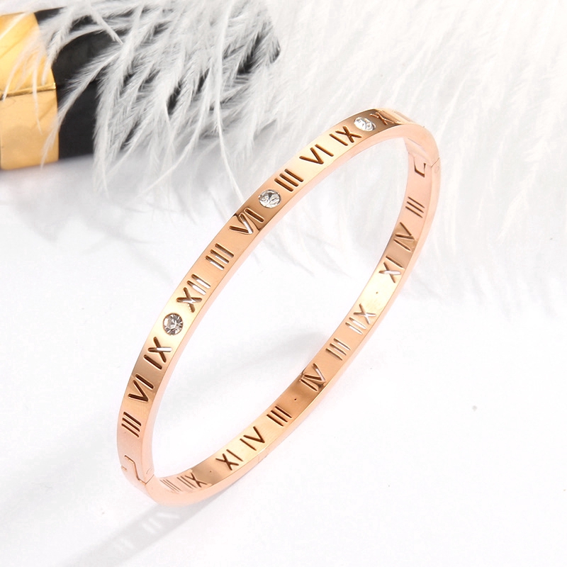 Vòng tay titan màu vàng hồng khảm đá nhân tạo thời trang cho nữ | BigBuy360 - bigbuy360.vn