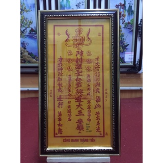 Khung ảnh treo bùa Trấn Trạch