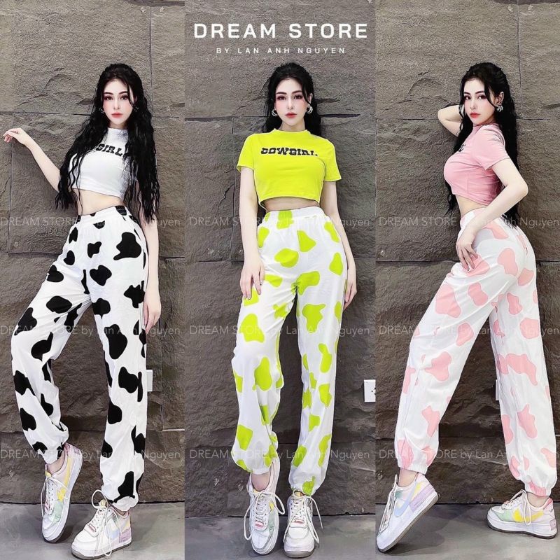 Bộ quần áo bò sữa set áo croptop bò sữa và quần jogger cá tính thể thao đi chơi bao đẹp bao xài.